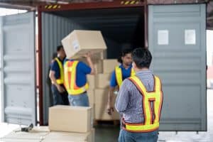 kemudahan cek ongkir J&T Cargo